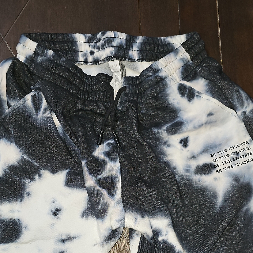 Vitality Tie-Dye Joggers – Black White Navy – XL